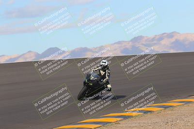 media/Sep-11-2022-SoCal Trackdays (Sun) [[81b7e951af]]/Bowl (820am)/